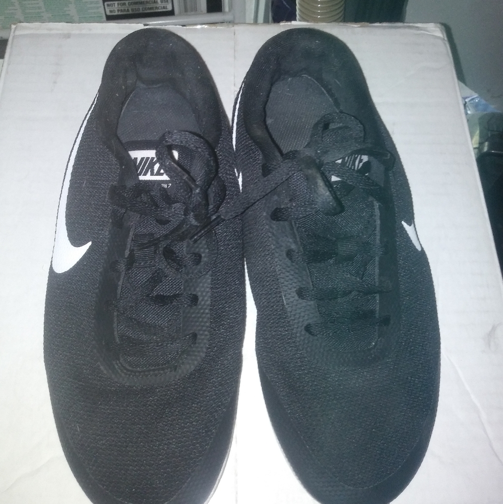 Black Nike's Lightly Used